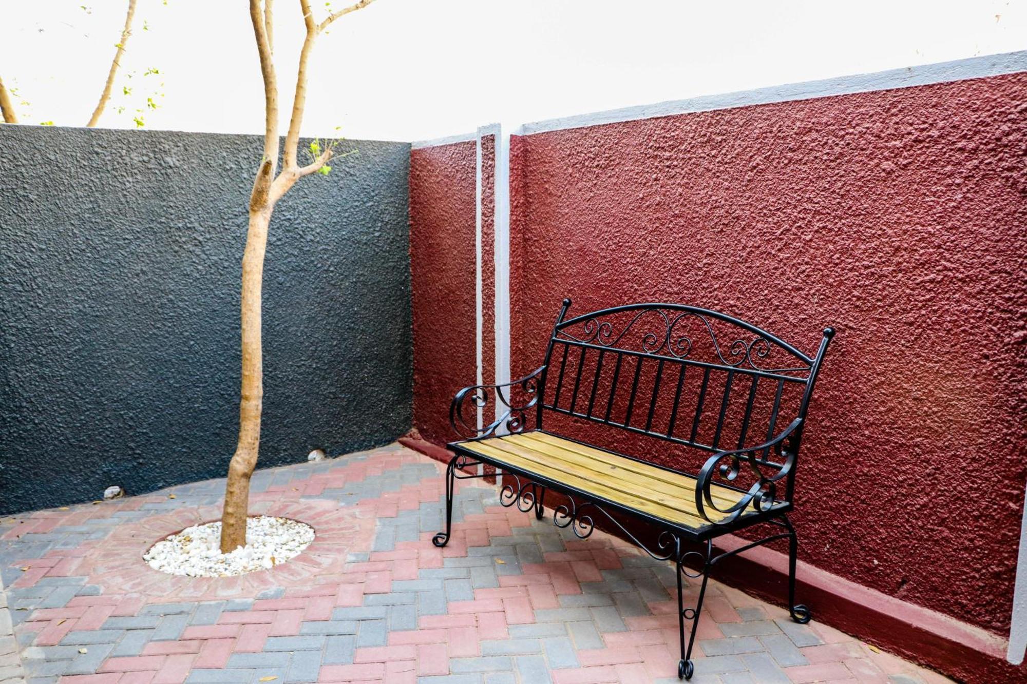 Windhoek Gardens Boutique Hotel Exterior foto